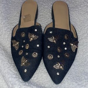 Cute Denim shoes with Bees